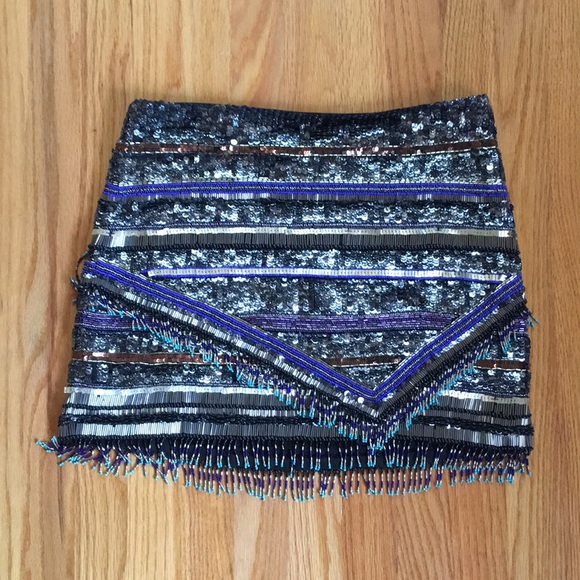 PARKER Black Label All-Over Beaded Mini Skirt Sz 6 - Picture 2 of 7